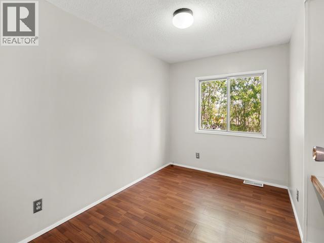 8 Cache Place, Whitehorse, YT
