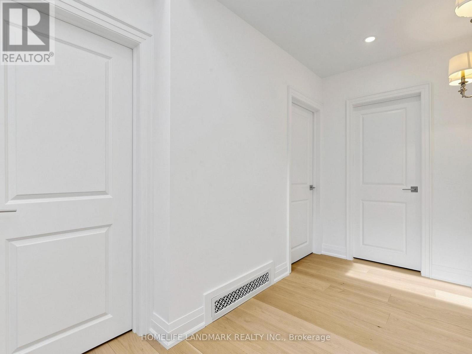 3275 Credit Heights Drive, Mississauga, ON