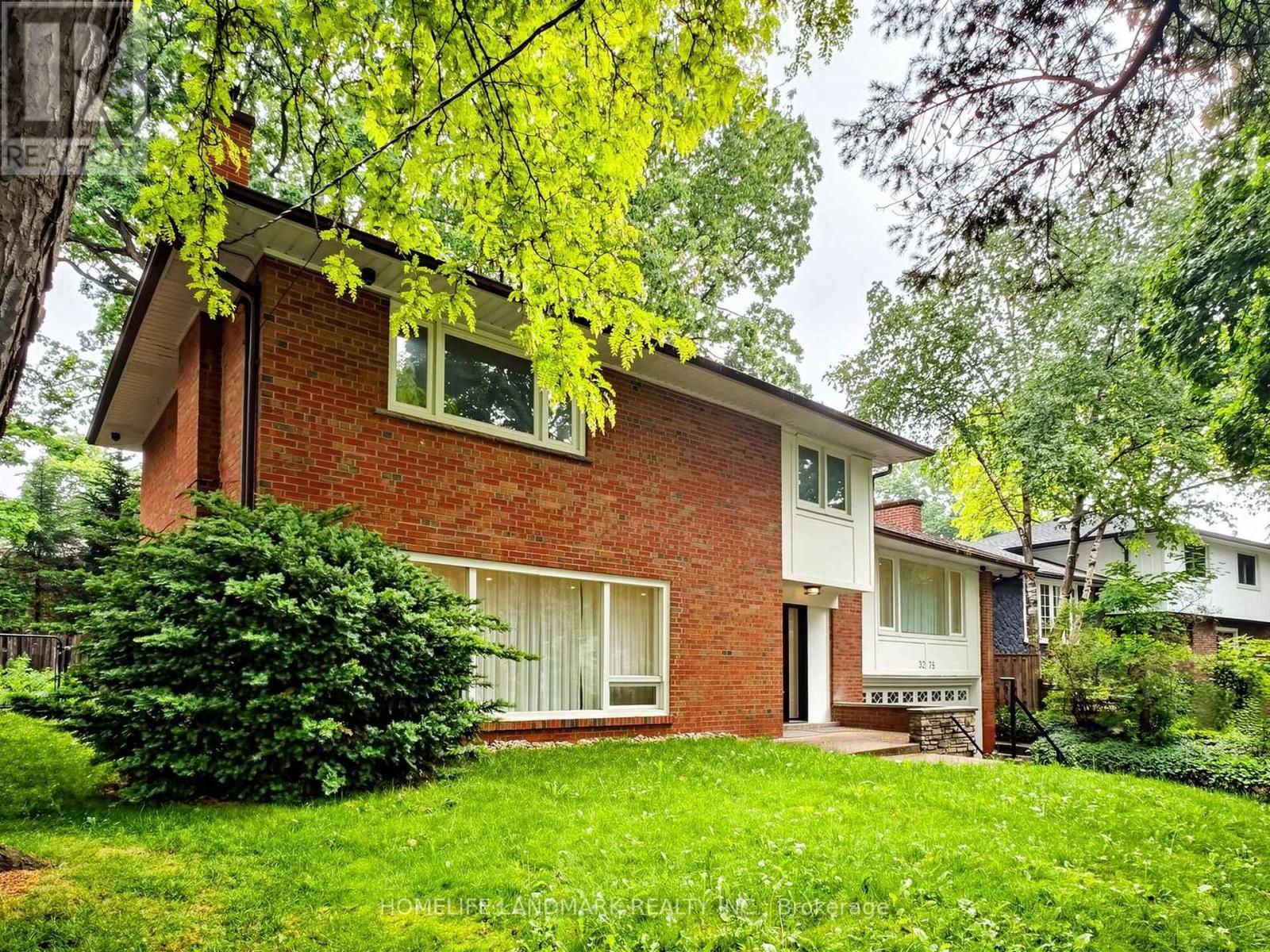 3275 Credit Heights Drive, Mississauga, ON