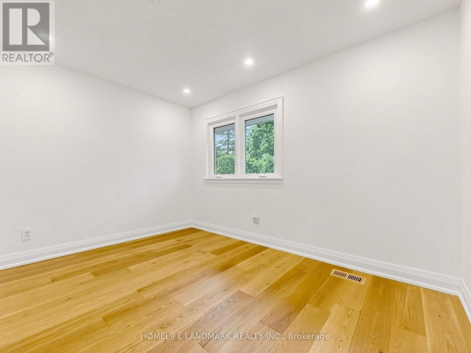 3275 Credit Heights Drive, Mississauga, ON
