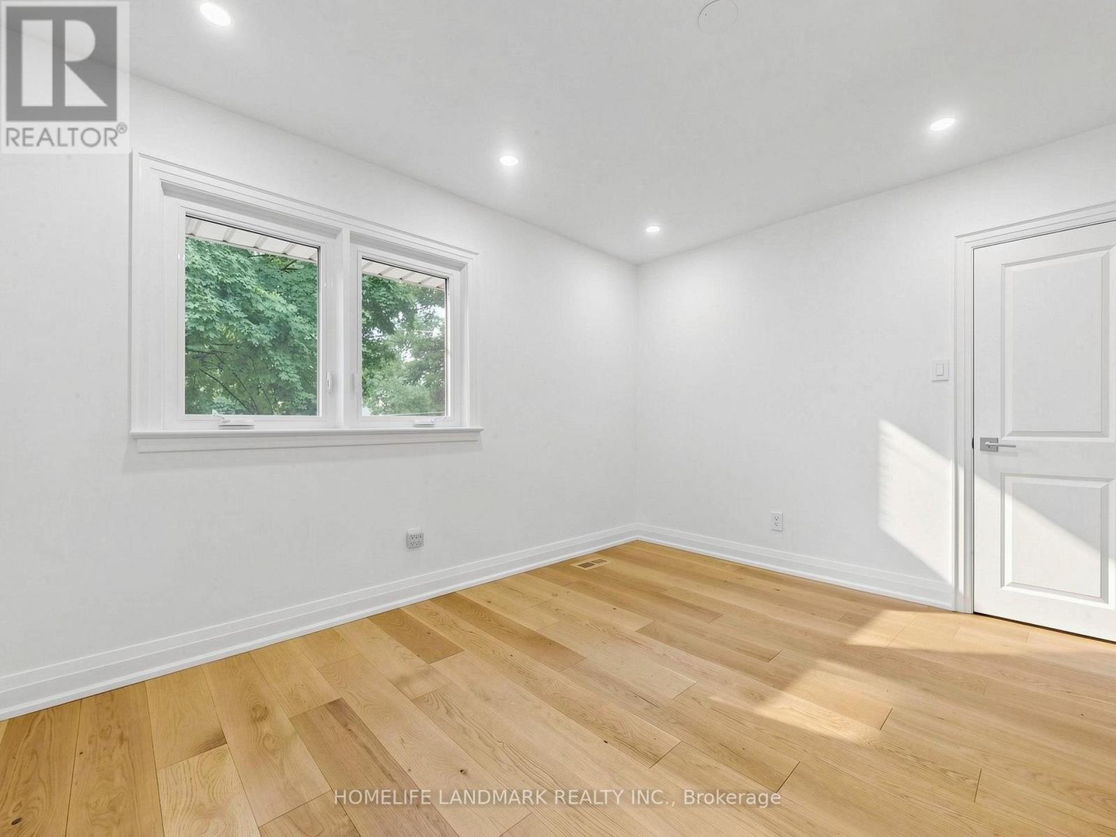 3275 Credit Heights Drive, Mississauga, ON
