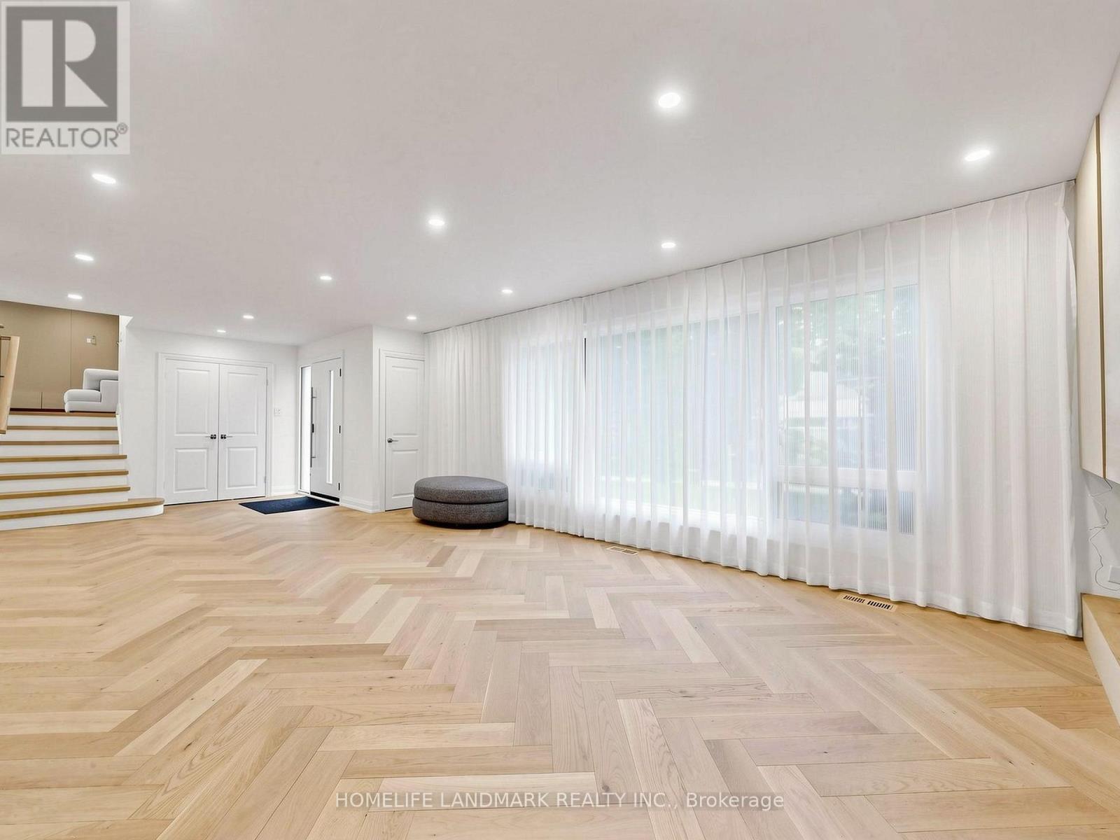 3275 Credit Heights Drive, Mississauga, ON