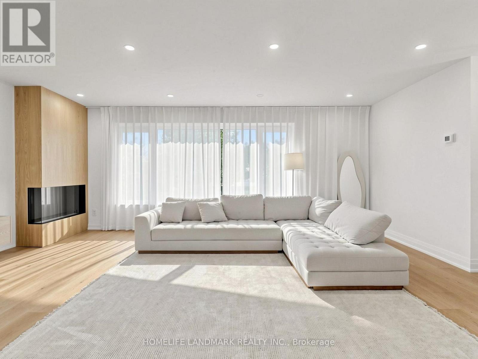 3275 Credit Heights Drive, Mississauga, ON