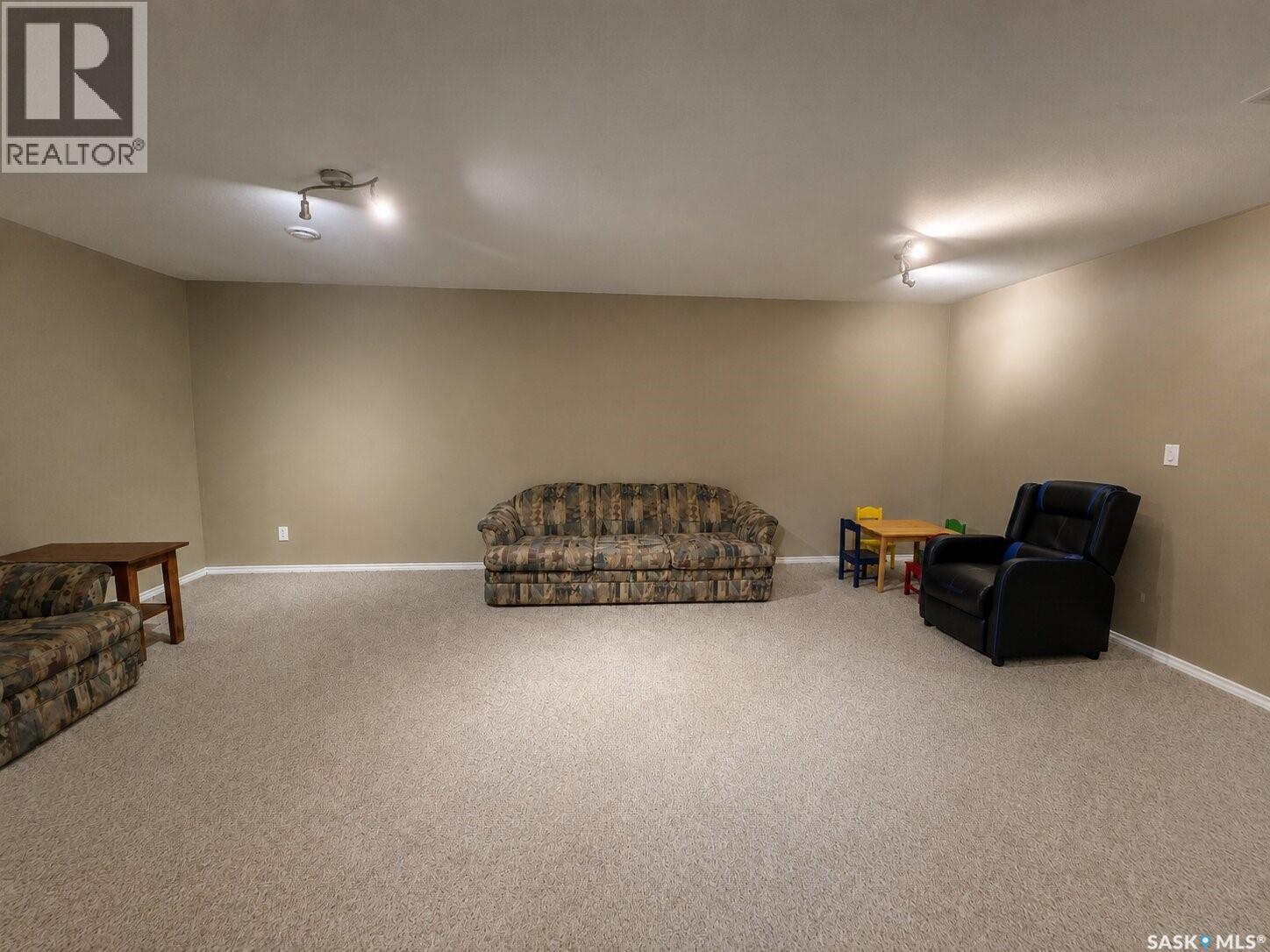 3007 Central Avenue, Laird, SK
