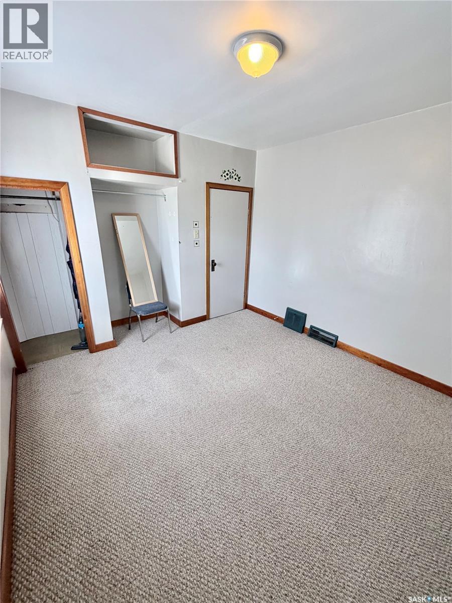 175 5Th Avenue Nw, Swift Current, SK
