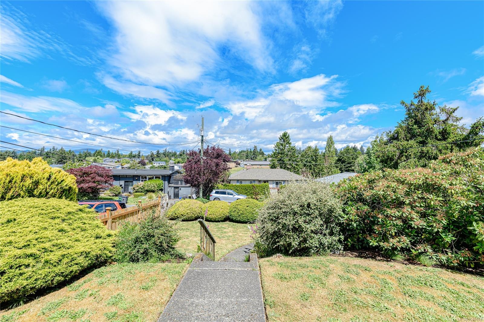 585 Baker St, Saanich, BC