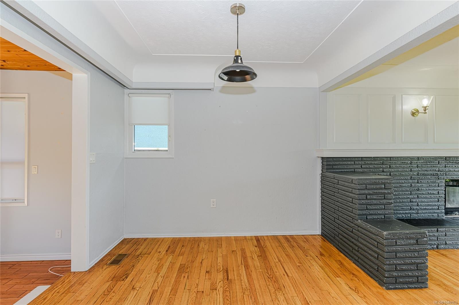 585 Baker St, Saanich, BC
