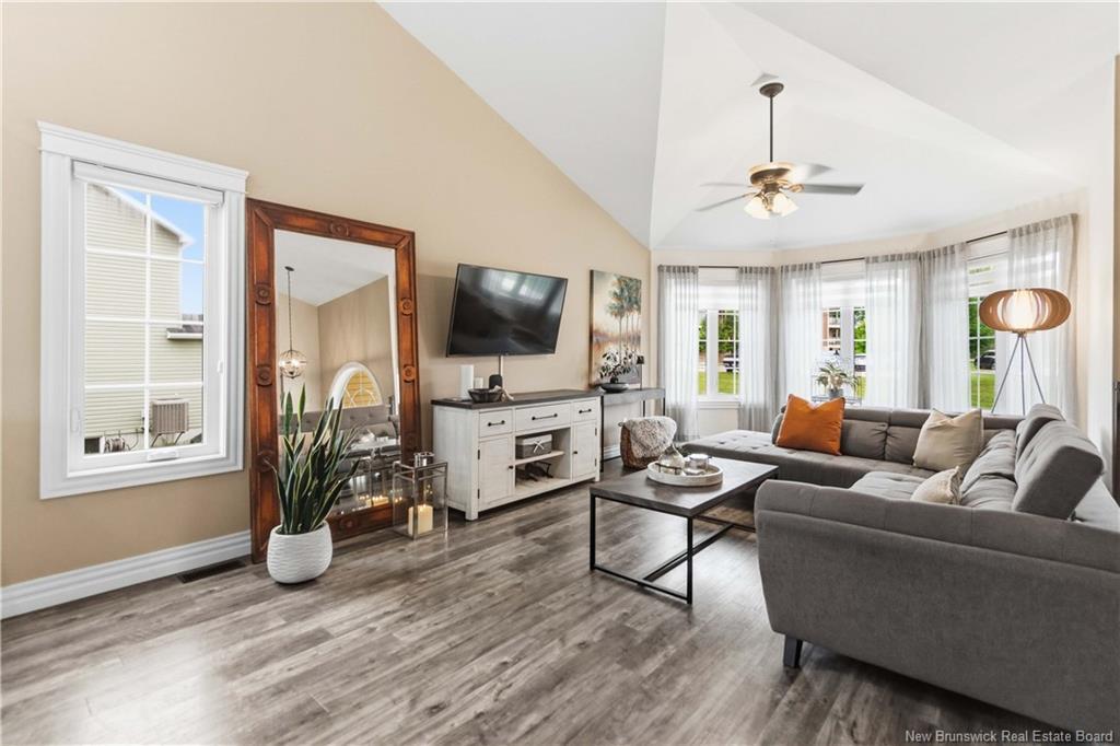 101 Chateau Dr, Moncton, NB