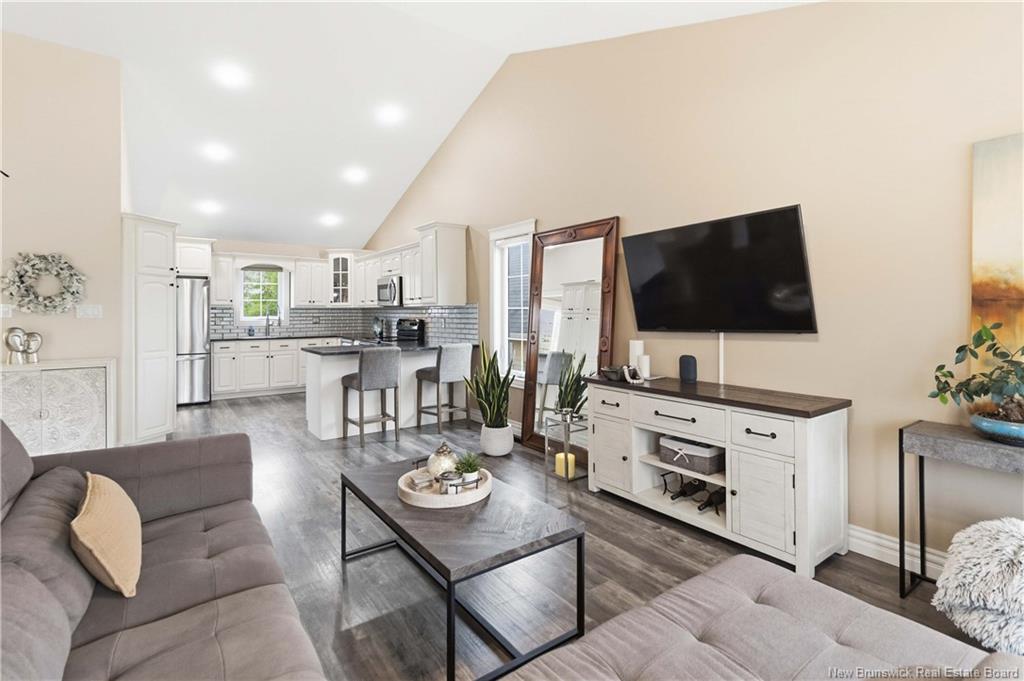 101 Chateau Dr, Moncton, NB