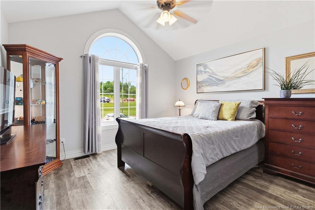 101 Chateau Dr, Moncton, NB