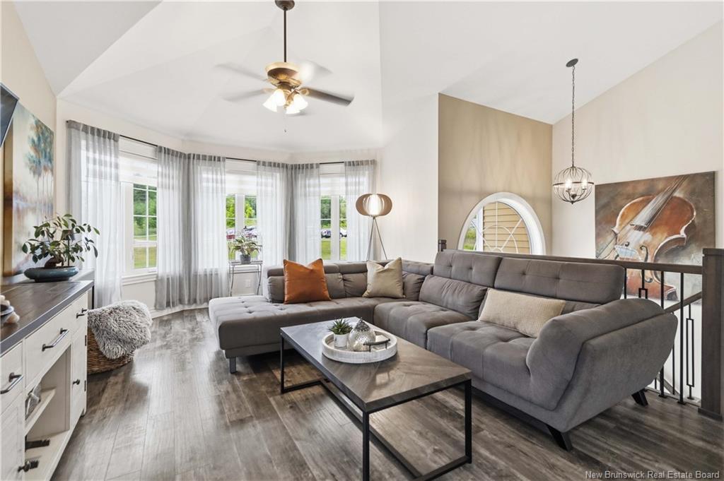 101 Chateau Dr, Moncton, NB
