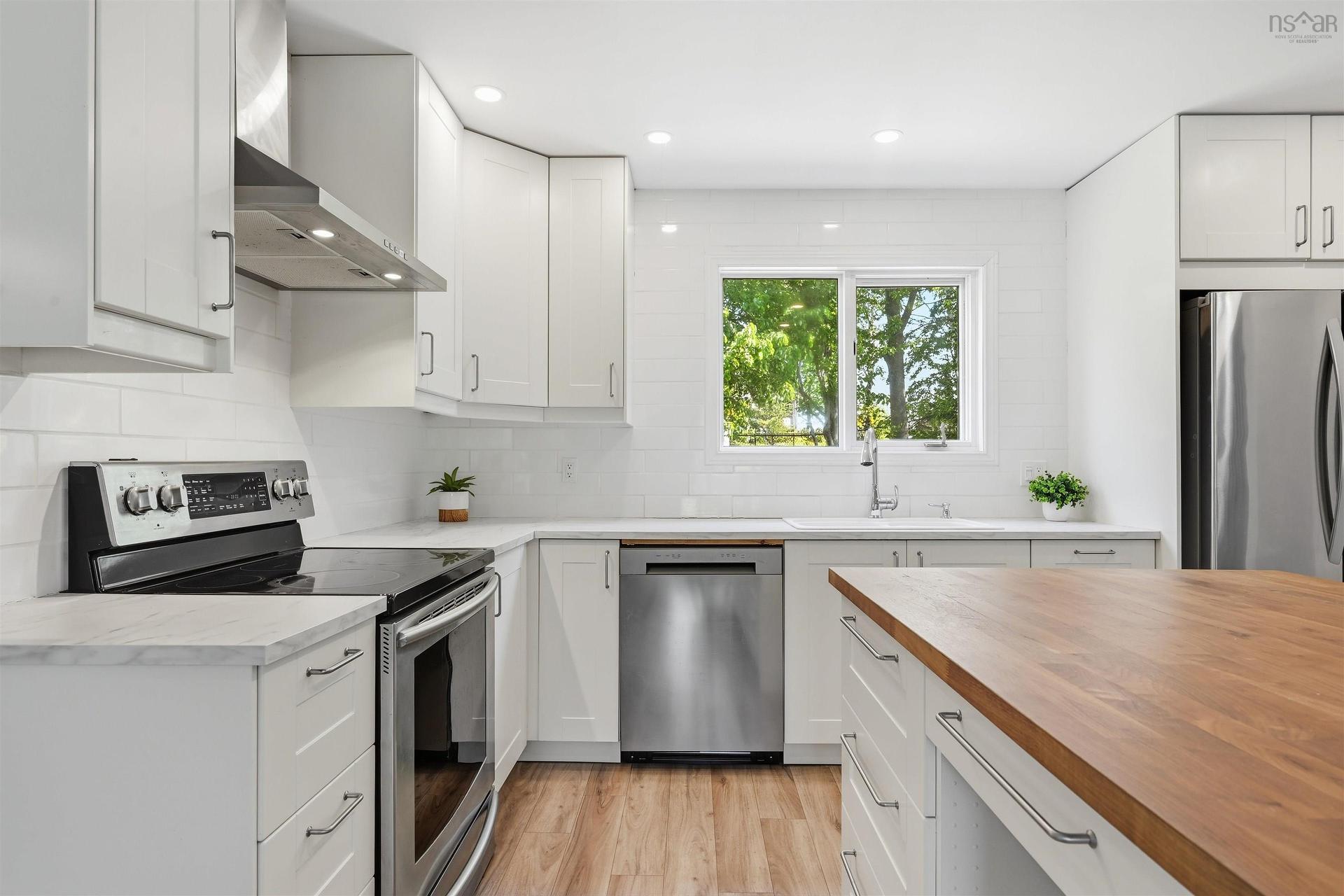 2 Berkley Brae, Dartmouth, NS