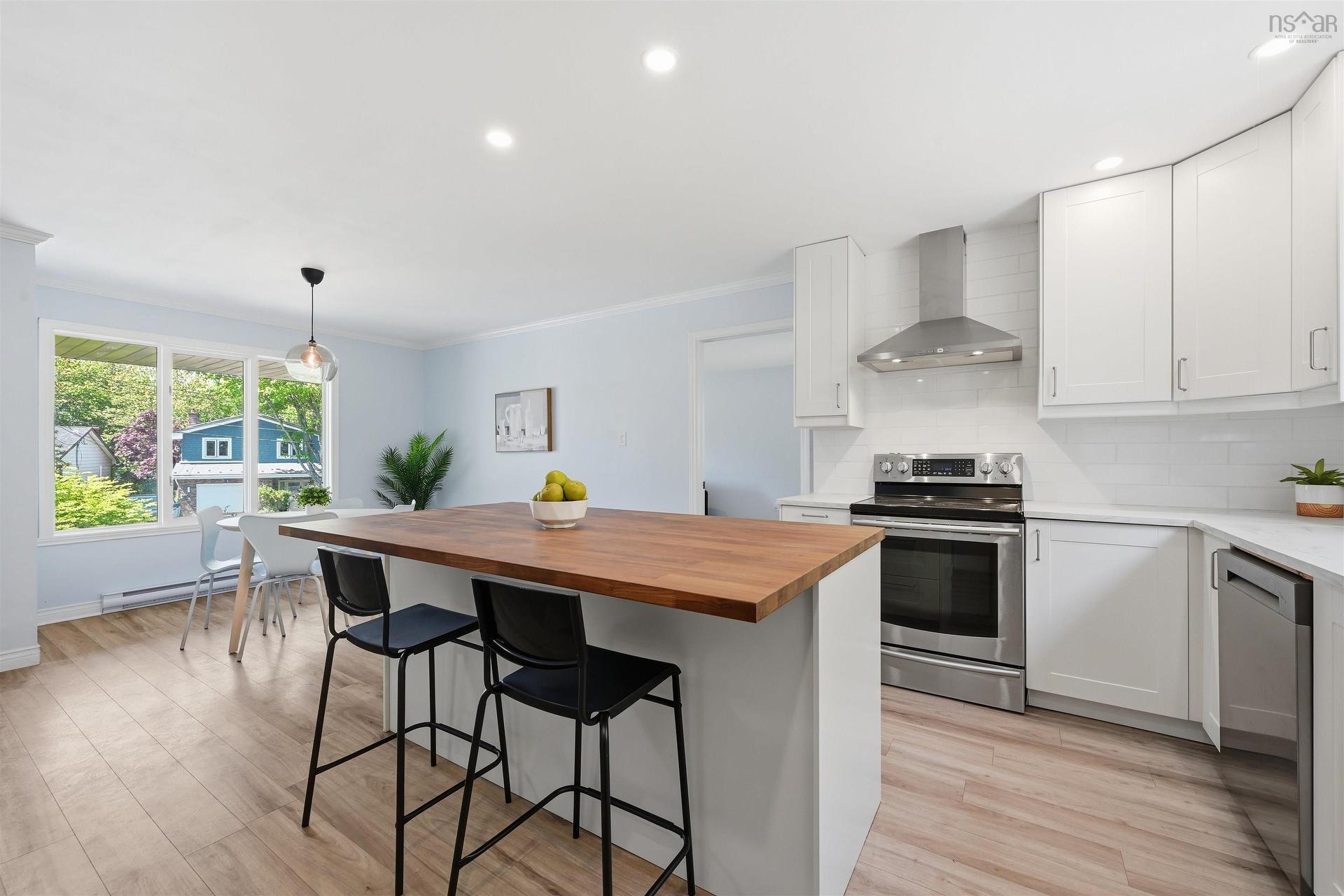 2 Berkley Brae, Dartmouth, NS