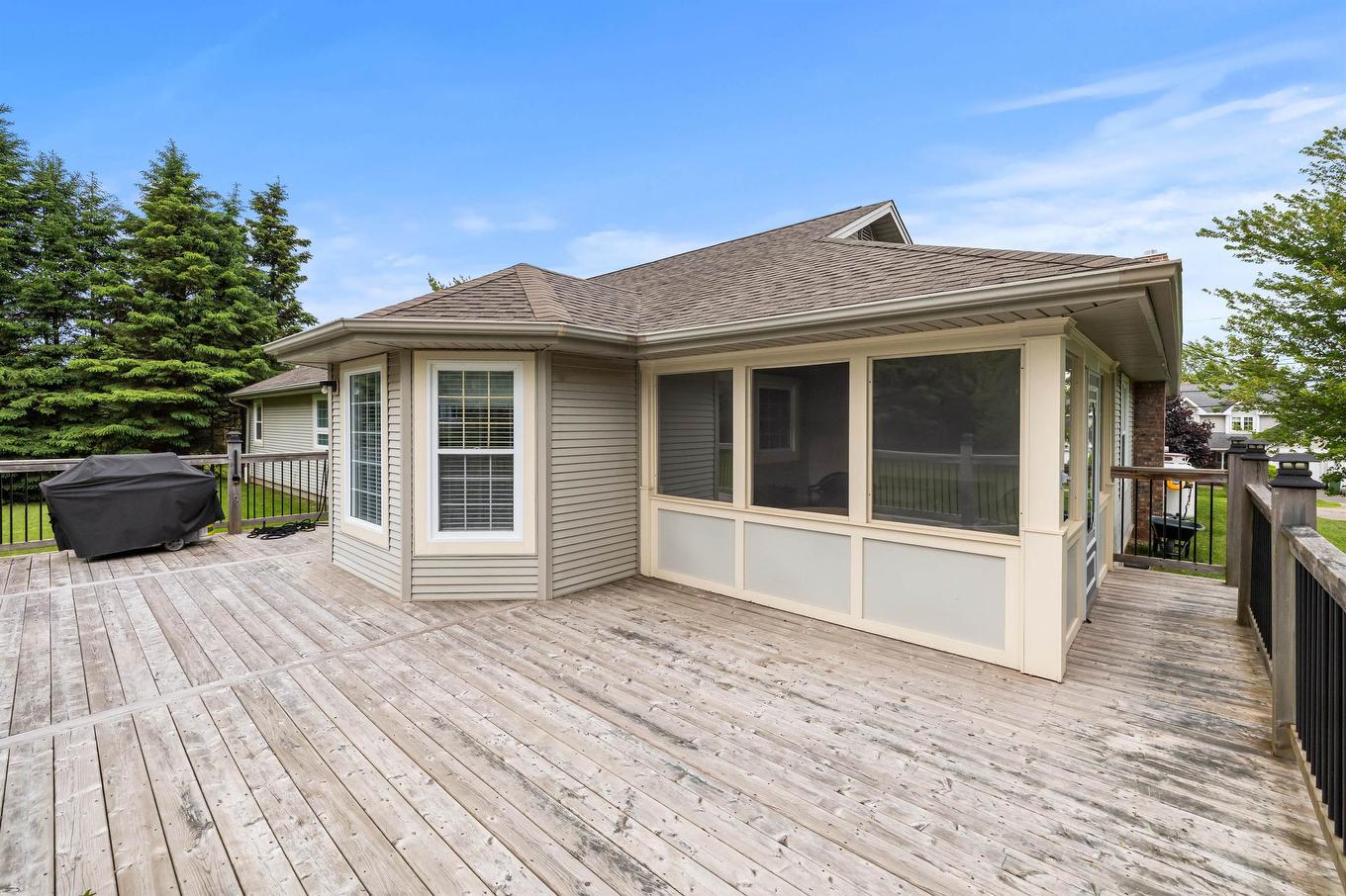 77 Parkside Drive, Charlottetown, PE