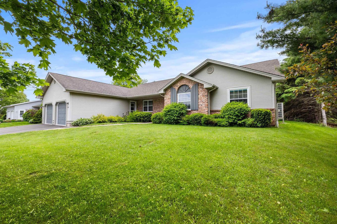 77 Parkside Drive, Charlottetown, PE
