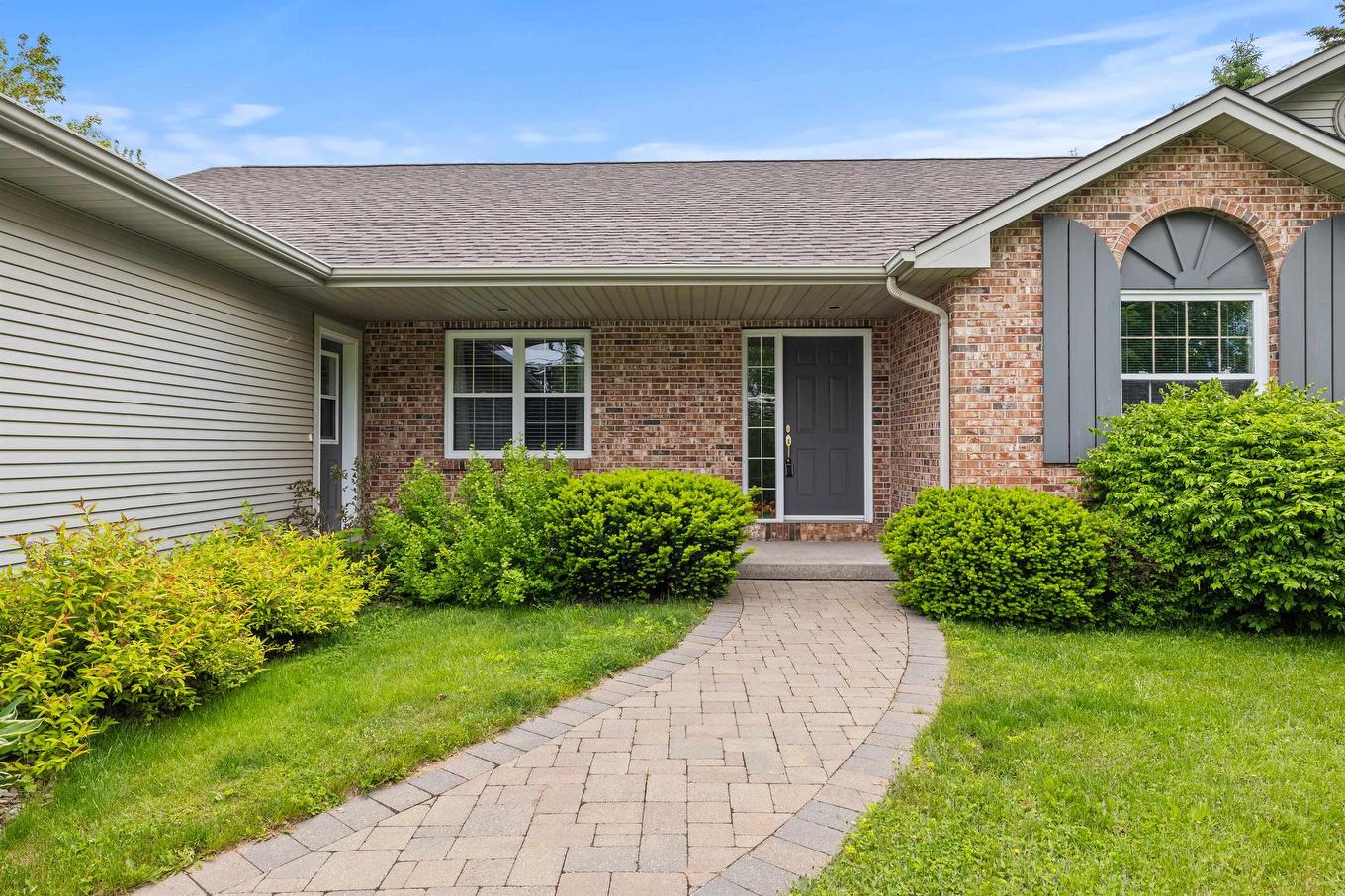 77 Parkside Drive, Charlottetown, PE