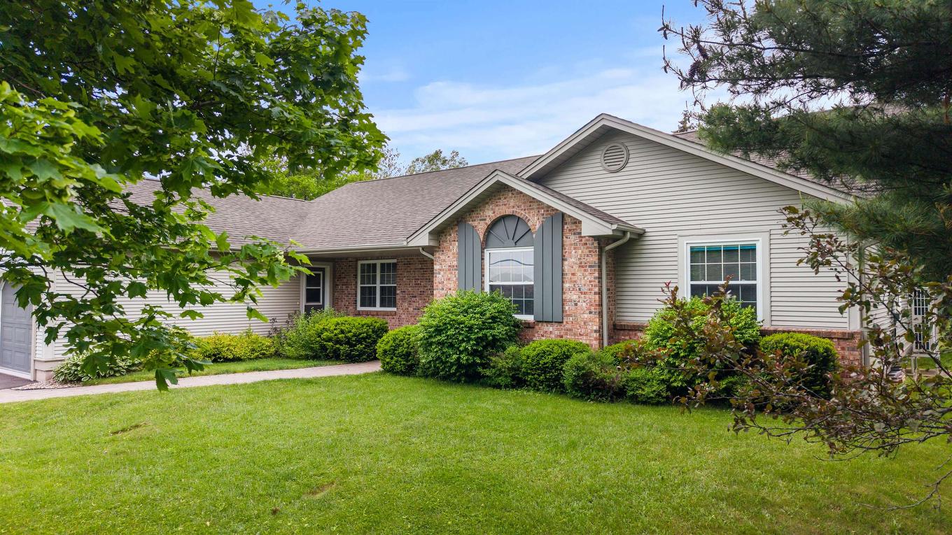 77 Parkside Drive, Charlottetown, PE