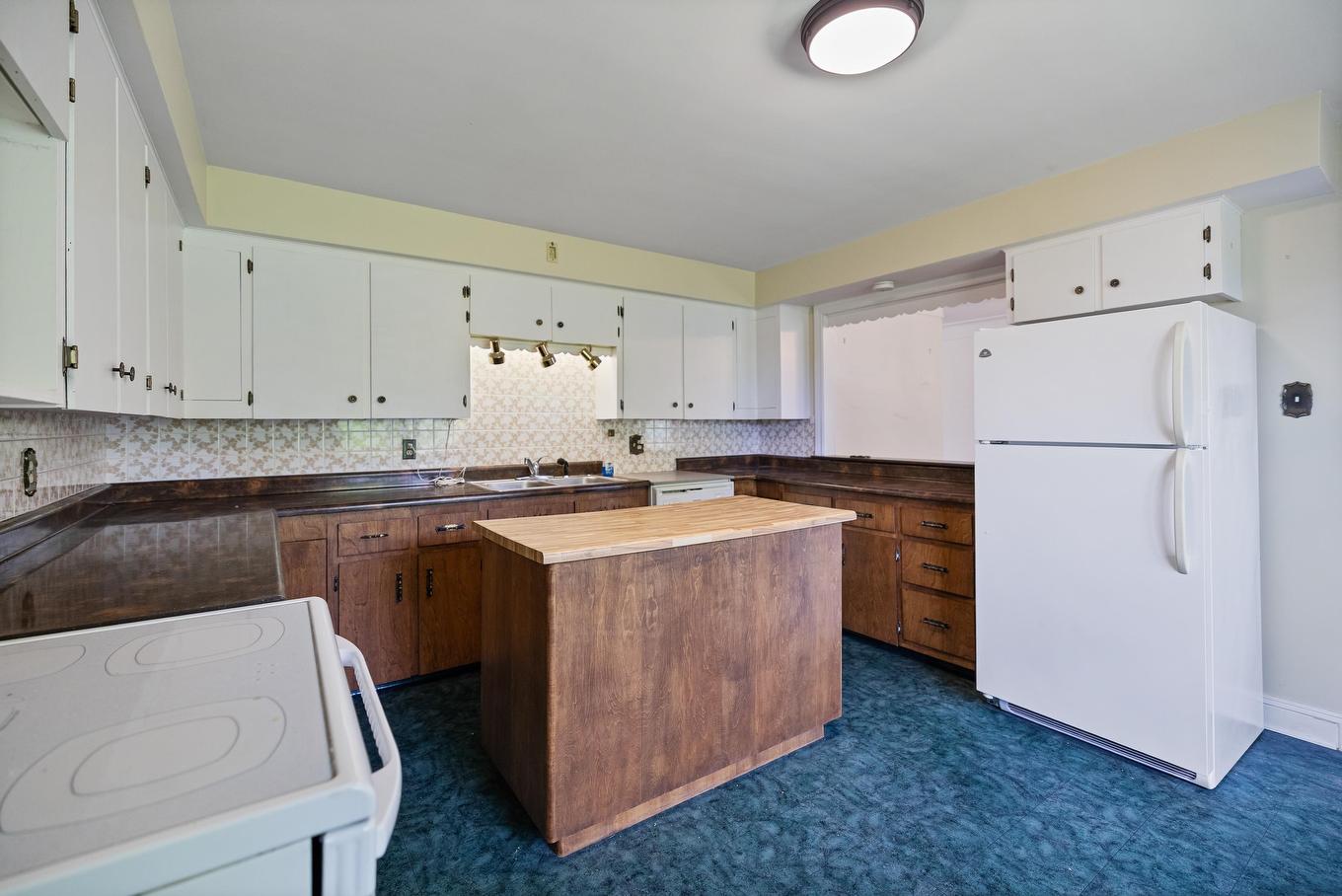 800 Main Street, Cornwall, PE