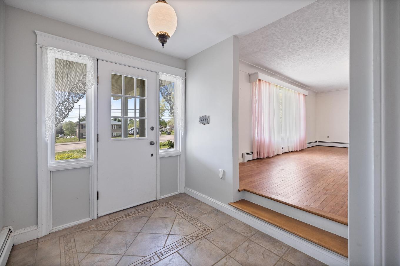 800 Main Street, Cornwall, PE