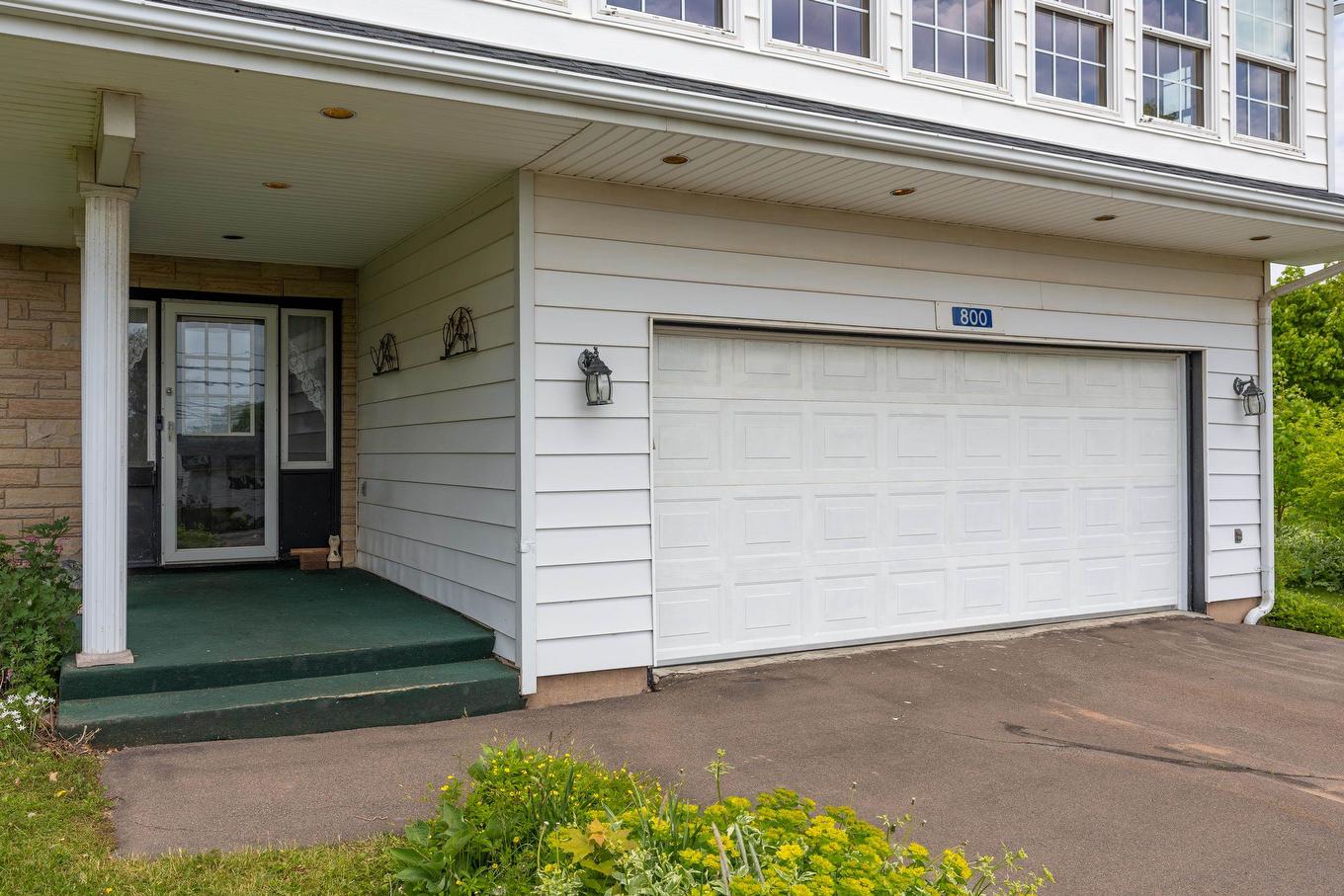 800 Main Street, Cornwall, PE