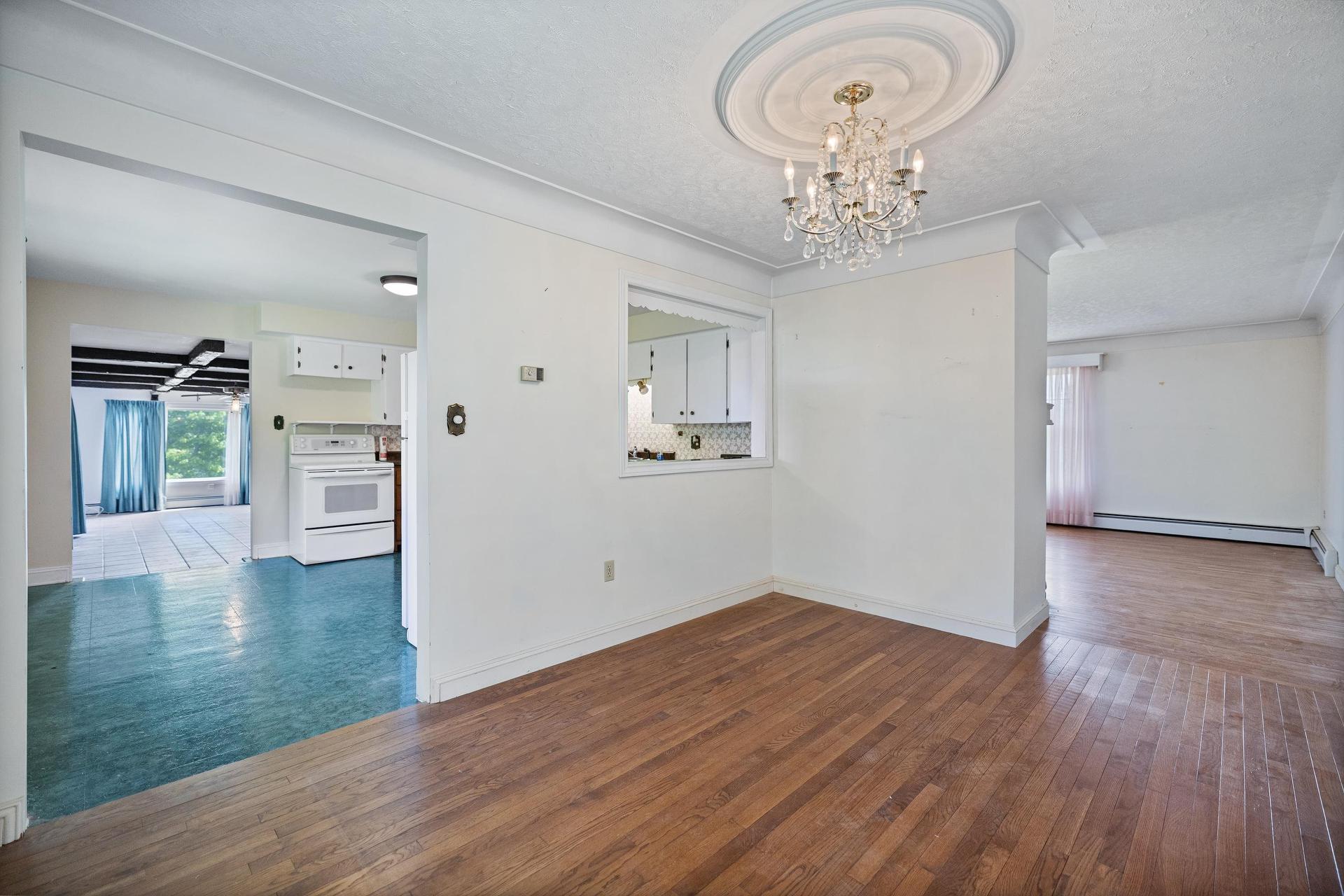 800 Main Street, Cornwall, PE