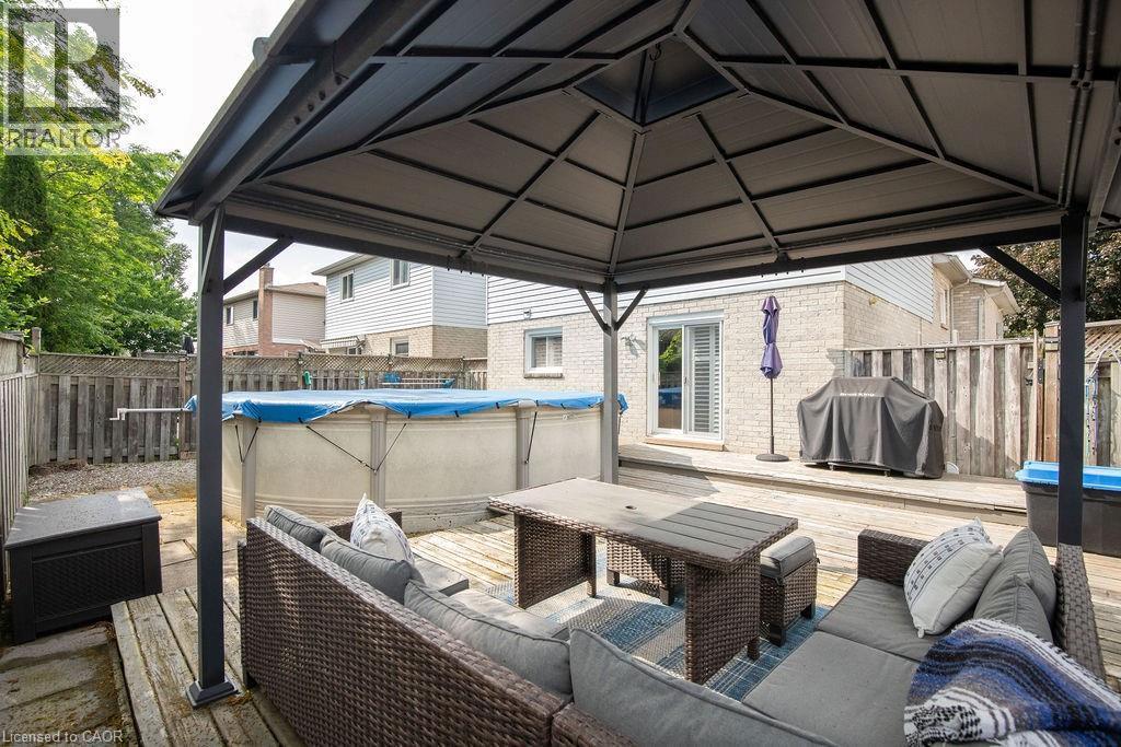 106 Ossington Drive, Hamilton, ON - Outdoor With Above Ground Pool With Exterior