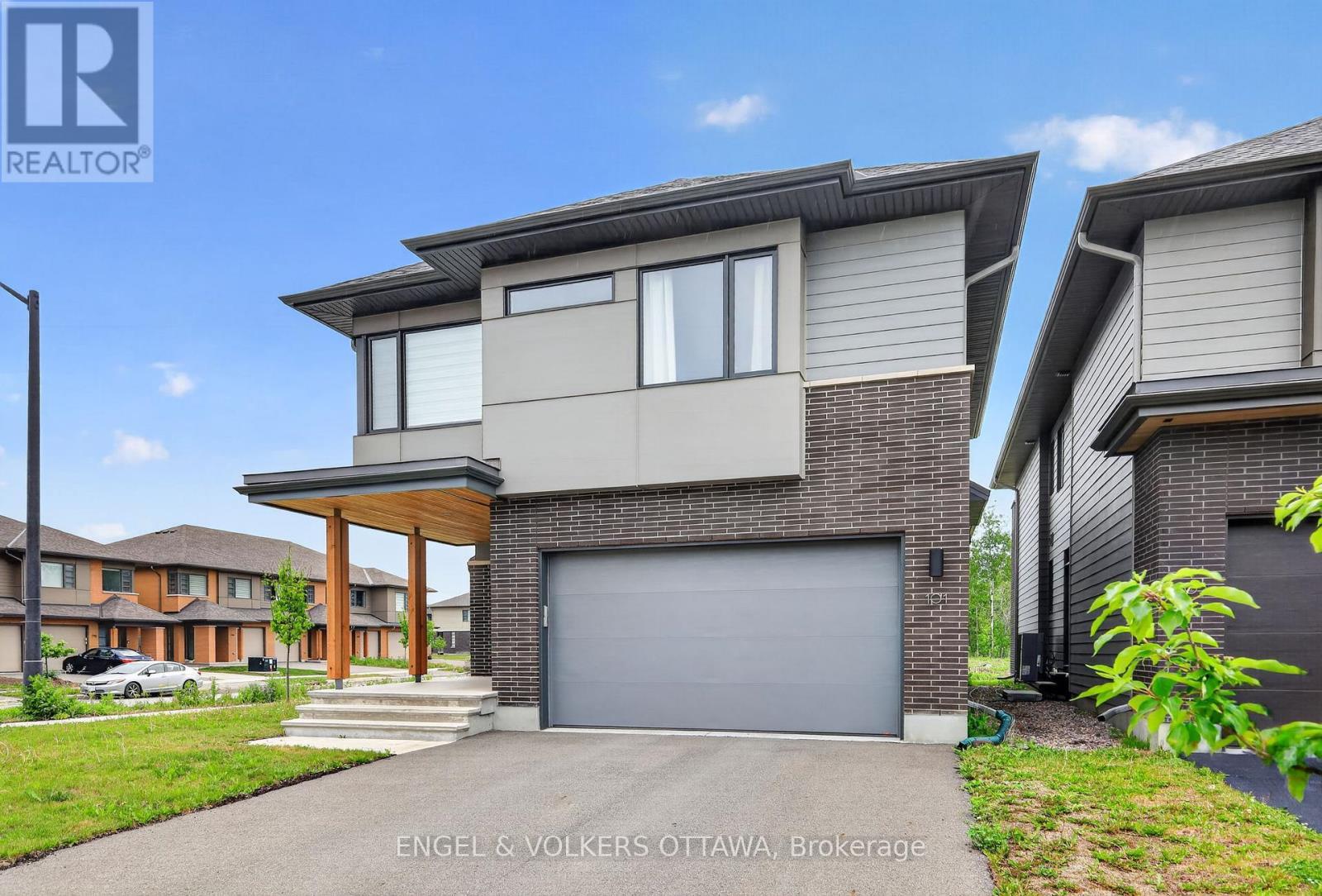 101 Orchestra Way, Ottawa, ON