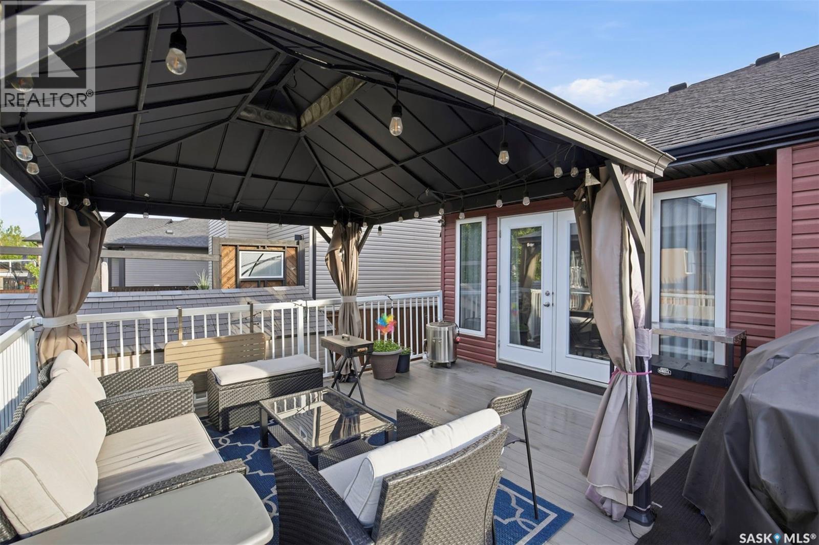 615 Pringle Bend, Saskatoon, SK