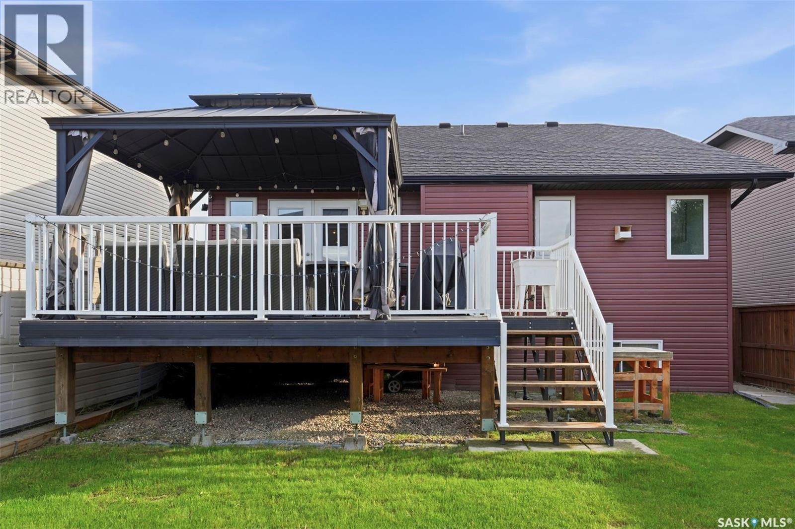 615 Pringle Bend, Saskatoon, SK