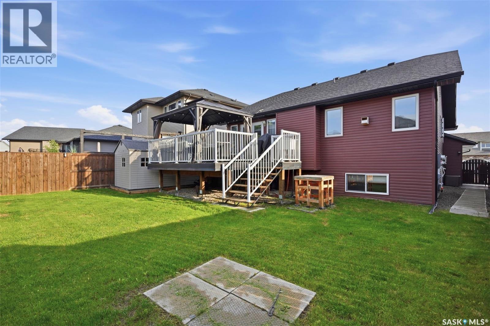 615 Pringle Bend, Saskatoon, SK