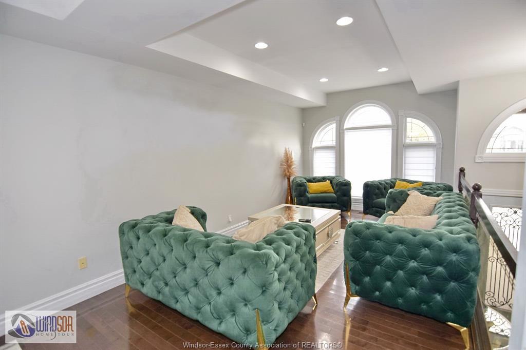 4759 Periwinkle Crescent, Windsor, ON