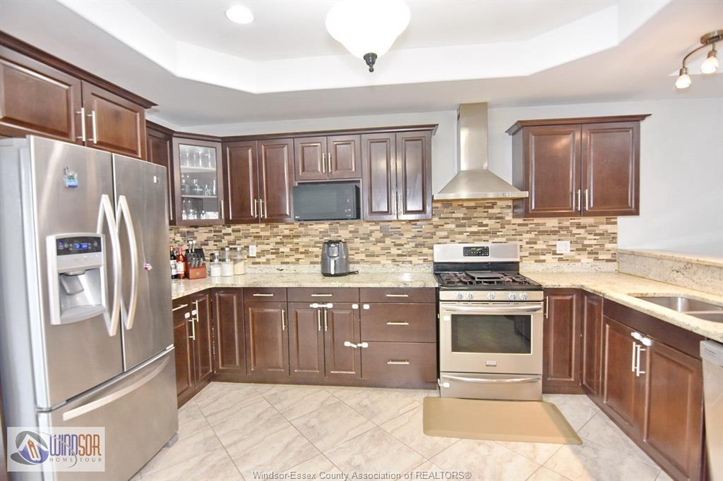 4759 Periwinkle Crescent, Windsor, ON