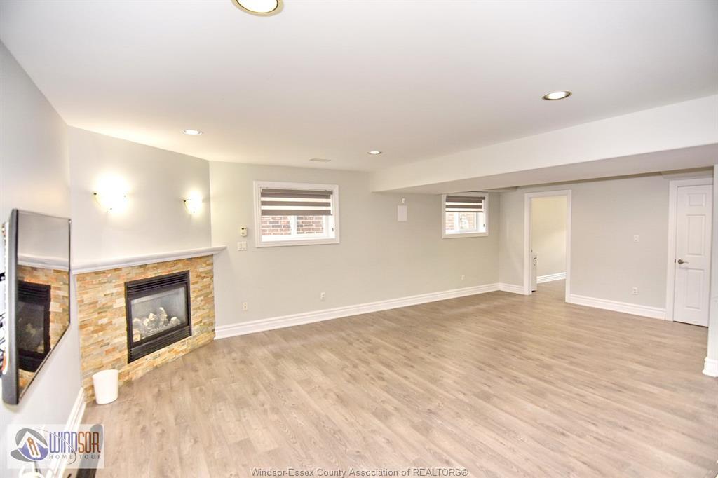 4759 Periwinkle Crescent, Windsor, ON