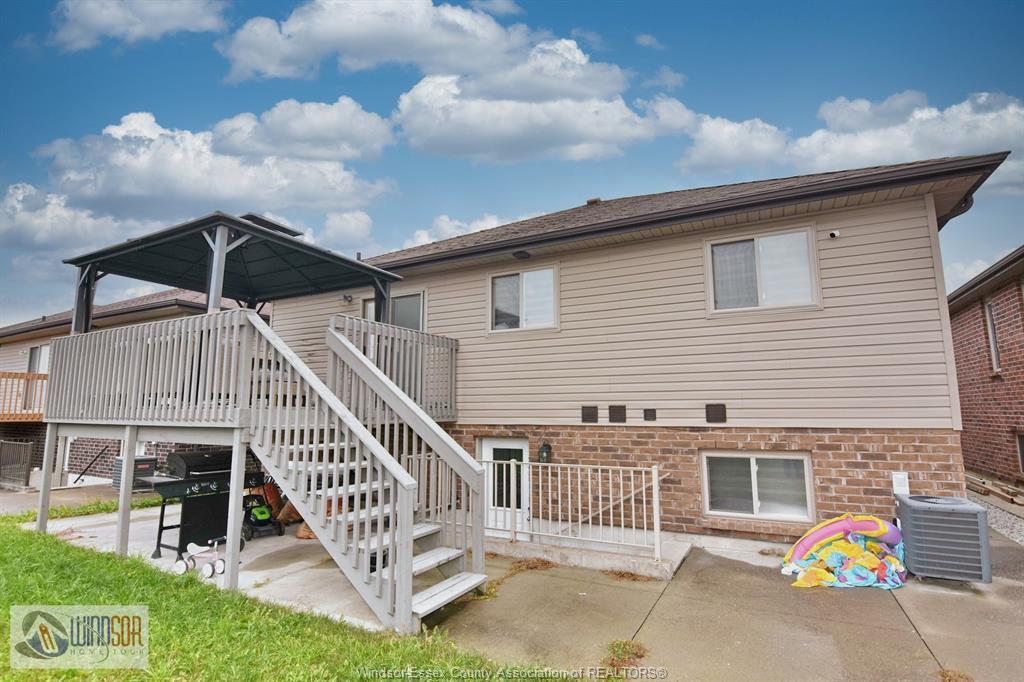 4759 Periwinkle Crescent, Windsor, ON