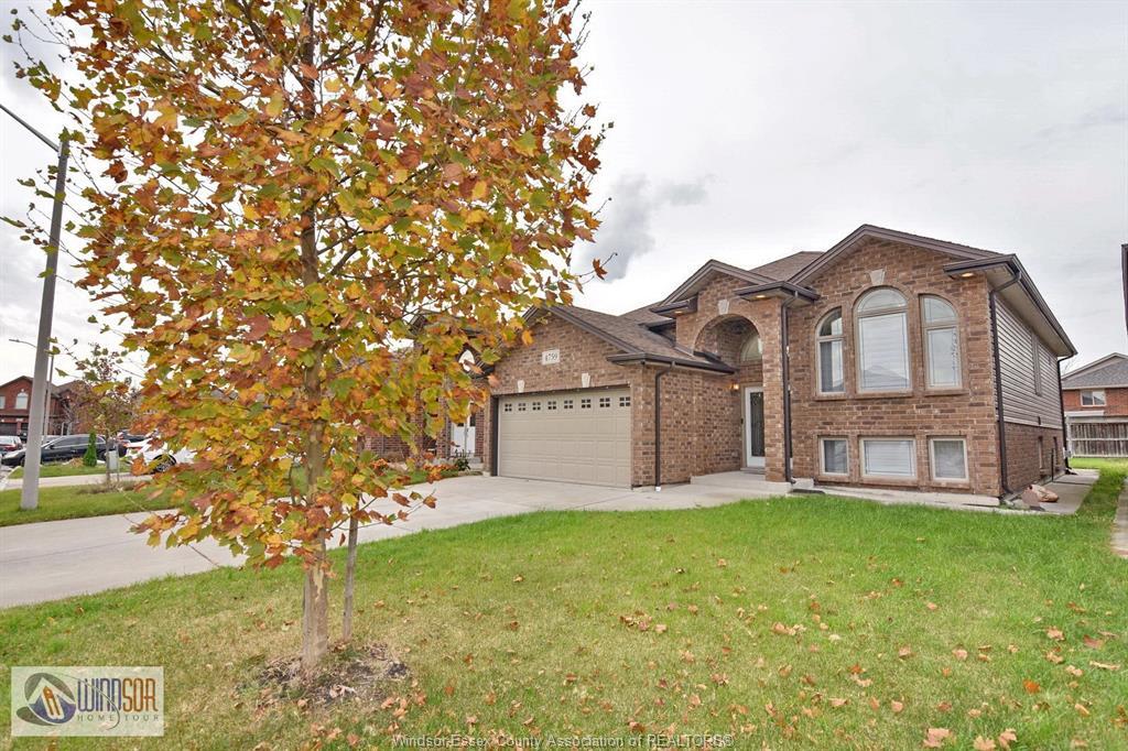 4759 Periwinkle Crescent, Windsor, ON
