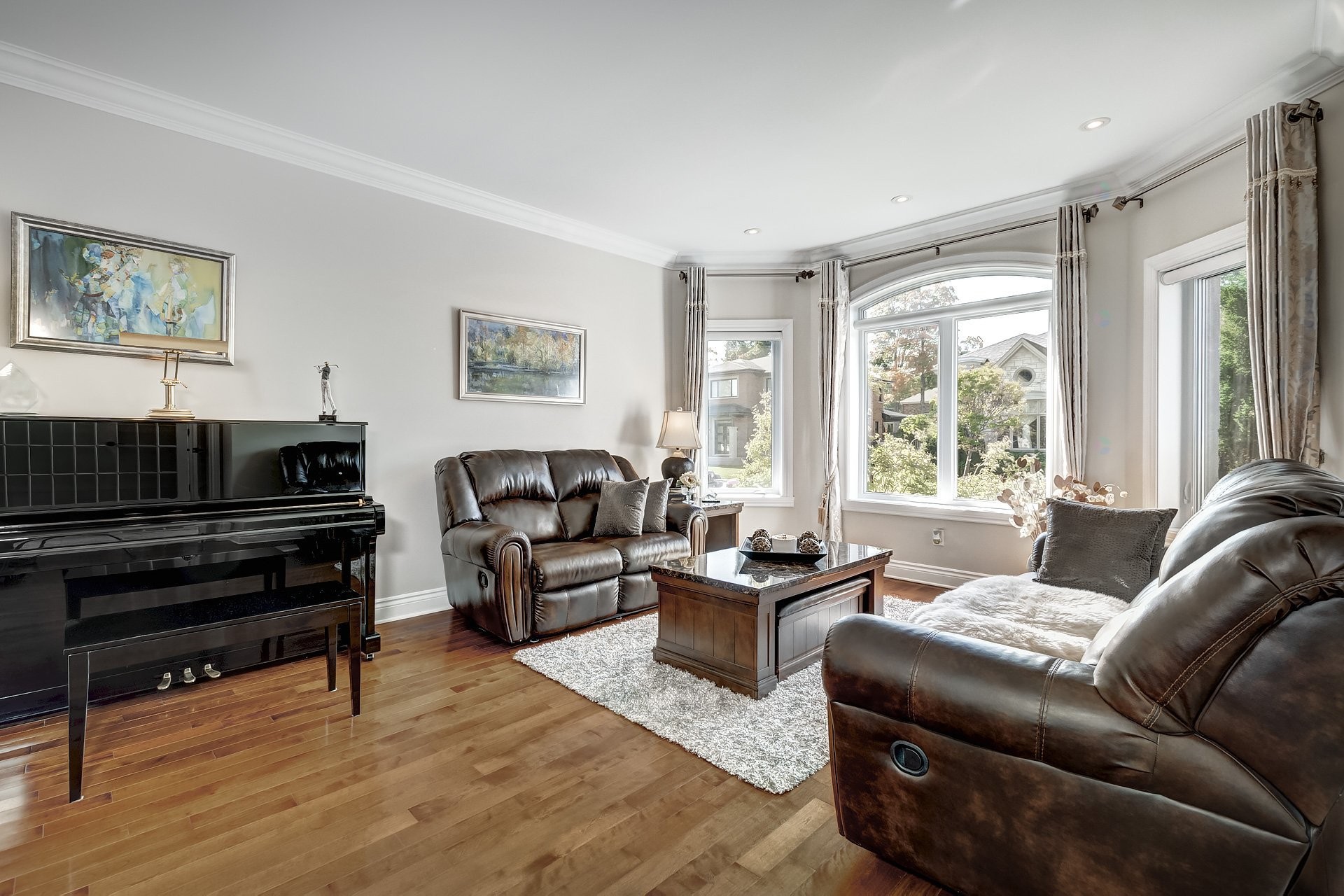 Living Room - 425 Av. Des Crécerelles, Beaconsfield, QC