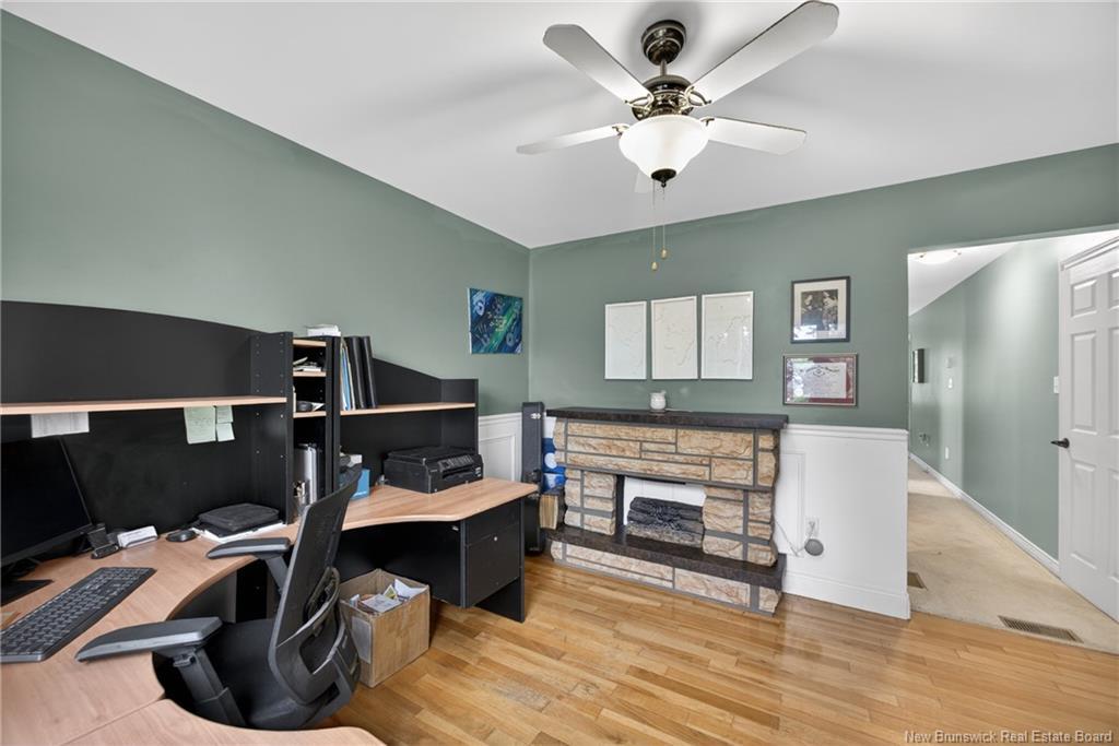 91 Maclean Crt, Fredericton, NB