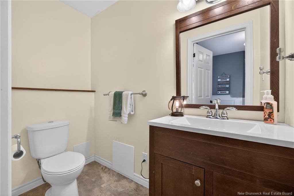 91 Maclean Crt, Fredericton, NB