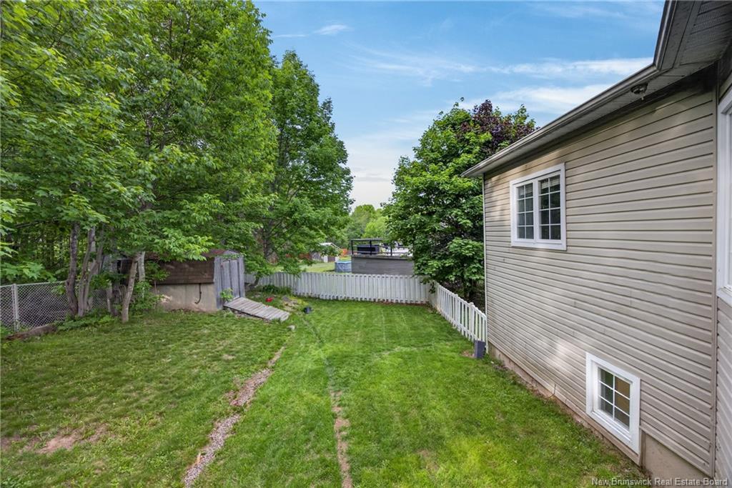 91 Maclean Crt, Fredericton, NB