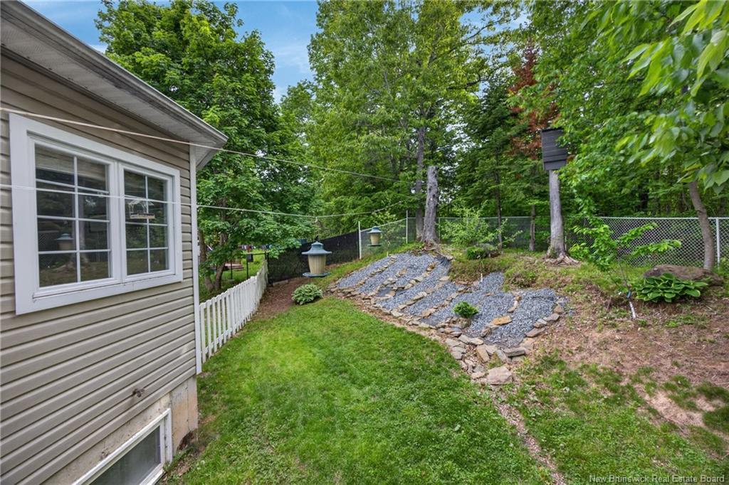 91 Maclean Crt, Fredericton, NB