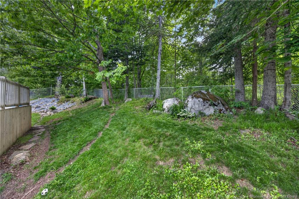 91 Maclean Crt, Fredericton, NB