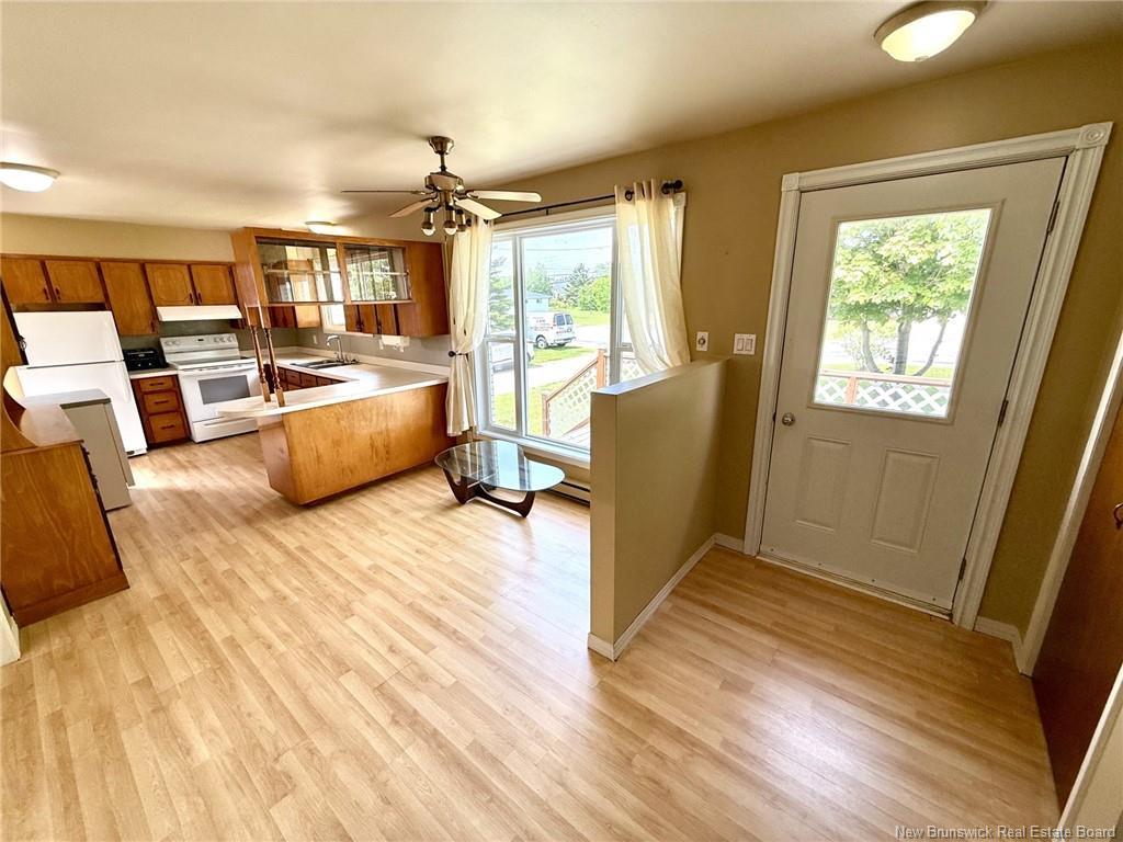 1530 Rue Chatillon, Maisonnette, NB