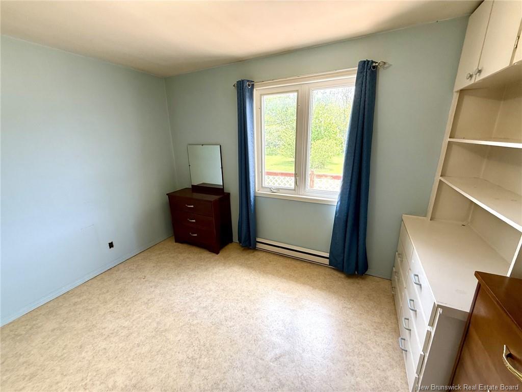 1530 Rue Chatillon, Maisonnette, NB