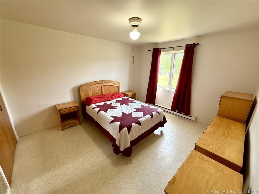 1530 Rue Chatillon, Maisonnette, NB