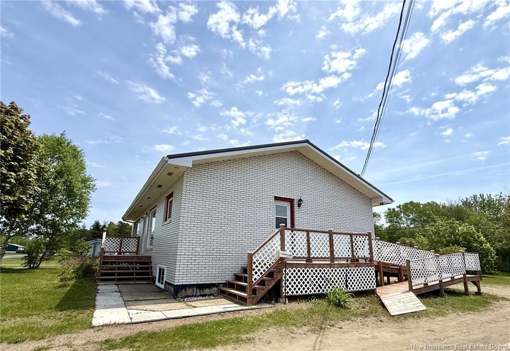 1530 Rue Chatillon, Maisonnette, NB