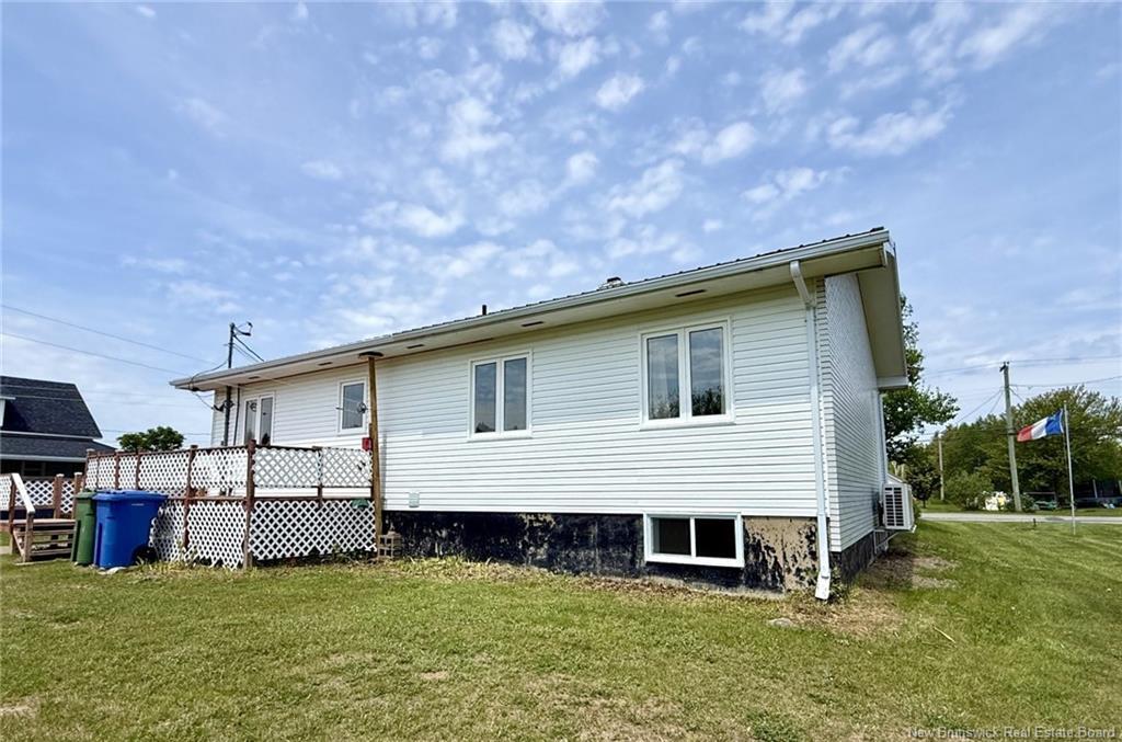 1530 Rue Chatillon, Maisonnette, NB