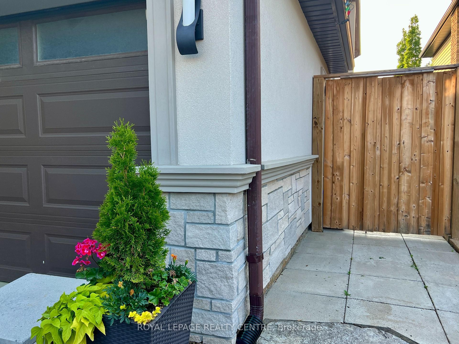 919 Sami Street, Mississauga, ON