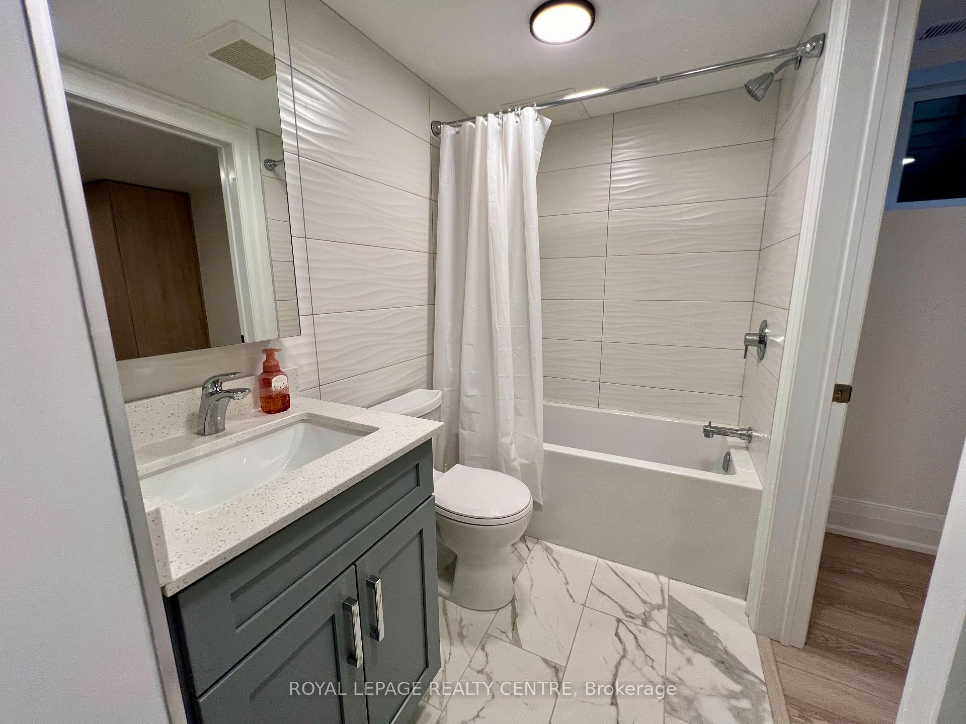 919 Sami Street, Mississauga, ON