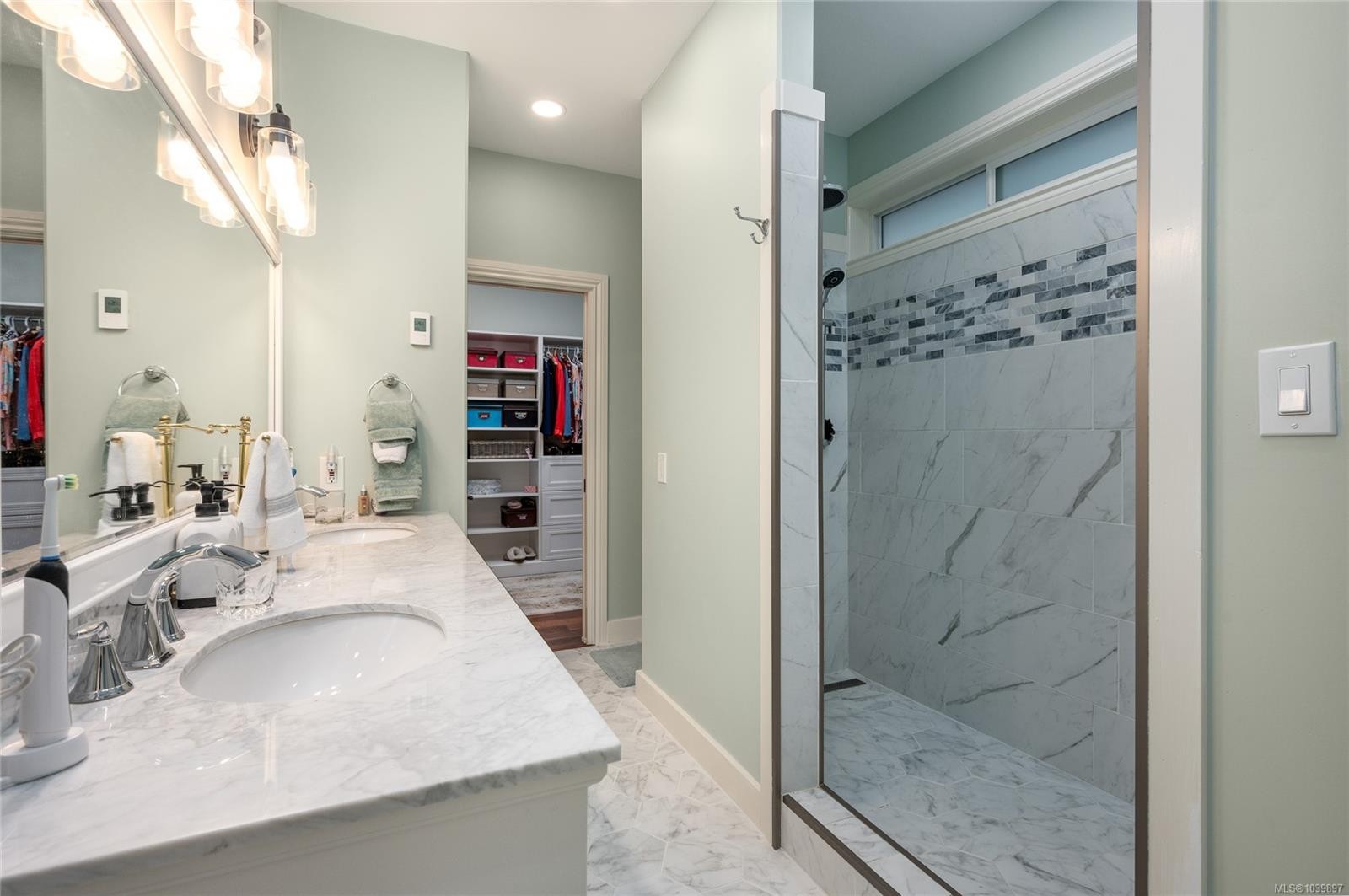3936 Creekside Dr, Bowser, BC