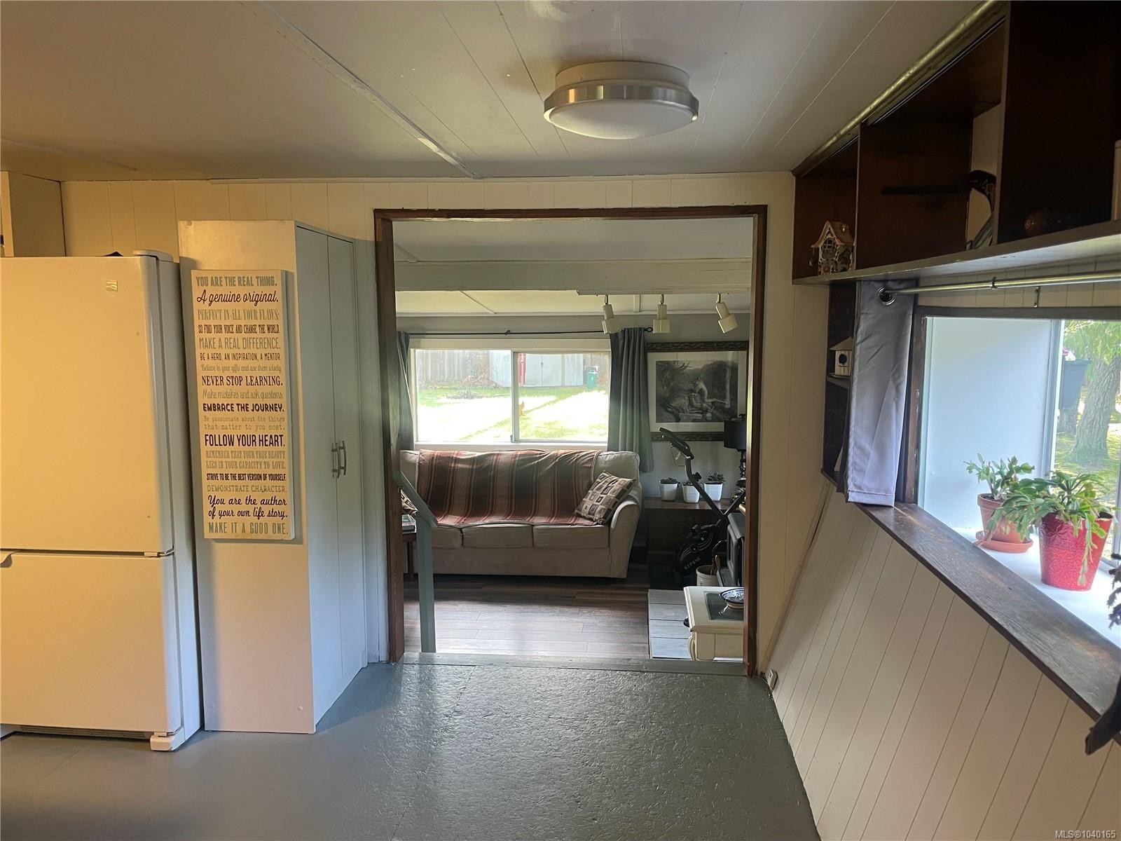 247 Huson Rd, Qualicum Beach, BC